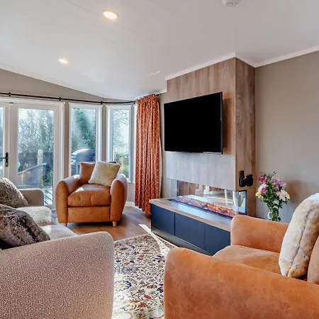 Lodge 2 Bed In Keswick Oc-95813