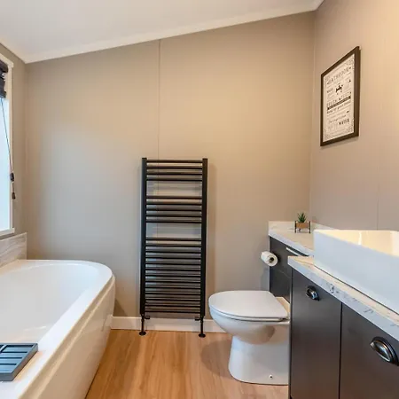 2 Bed In Keswick Oc-95813 Lodge